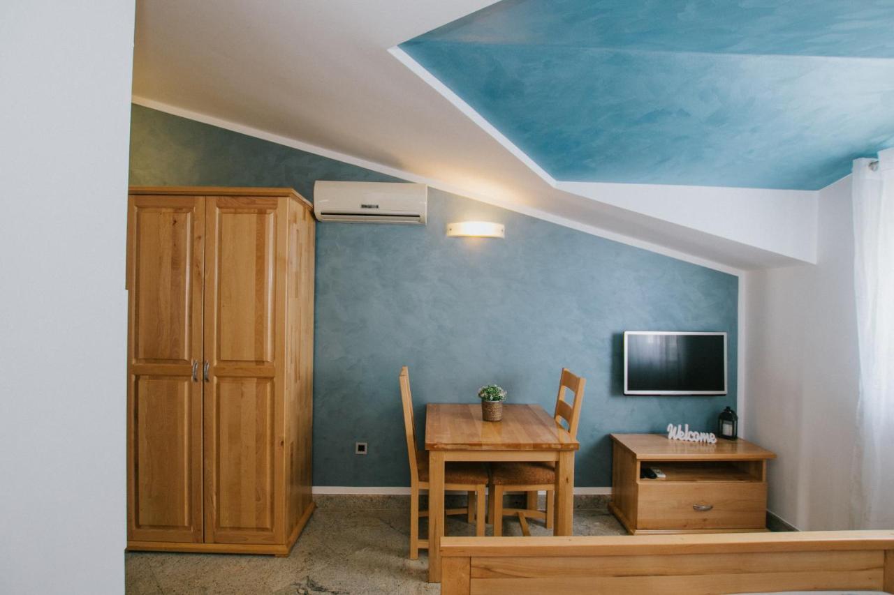 Blue Sea House Apartamento Trogir Exterior foto