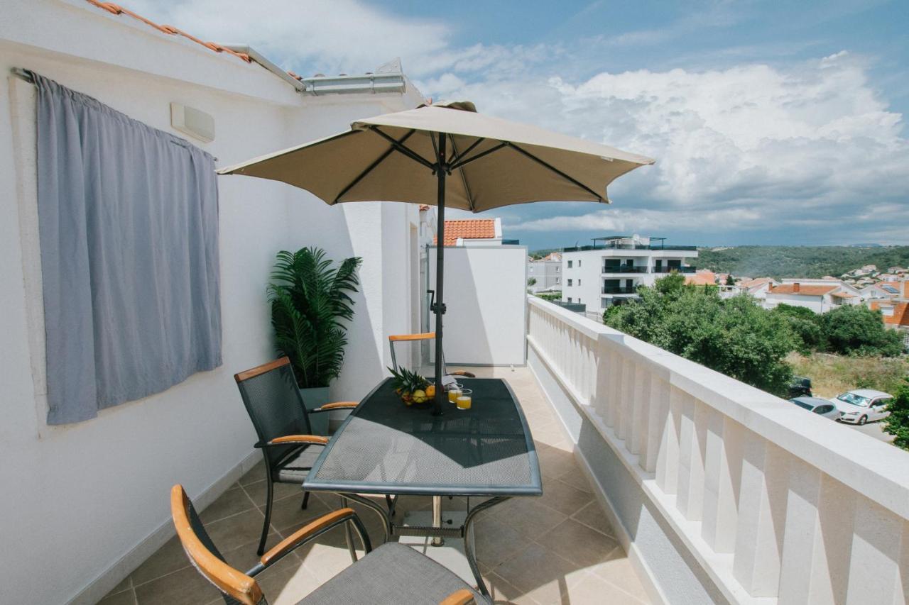 Blue Sea House Apartamento Trogir Exterior foto