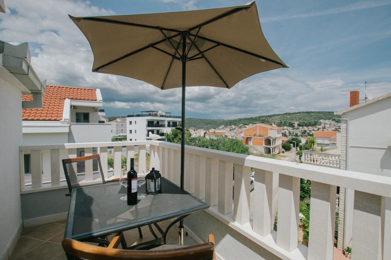 Blue Sea House Apartamento Trogir Exterior foto